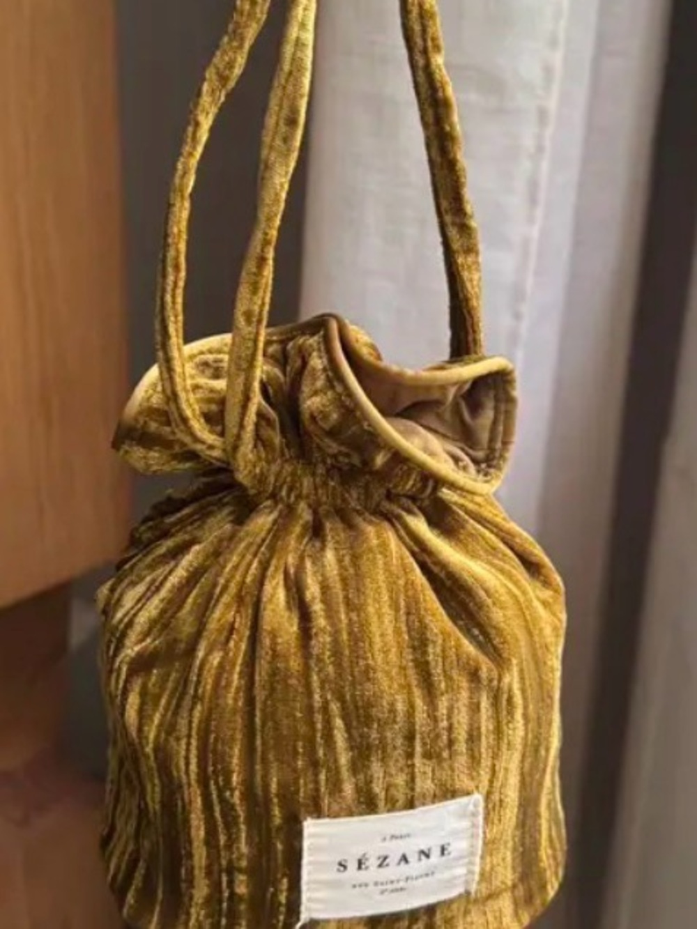 NWOT Sezane velvet clutch bag green olive - Picture 2 of 5